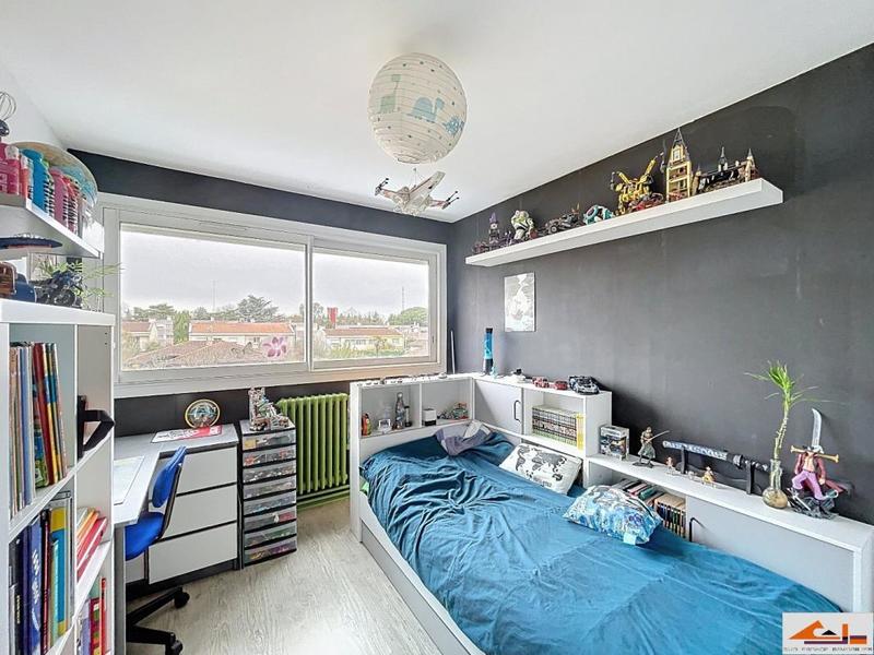 Appartement - 96 m² - 4 pièces