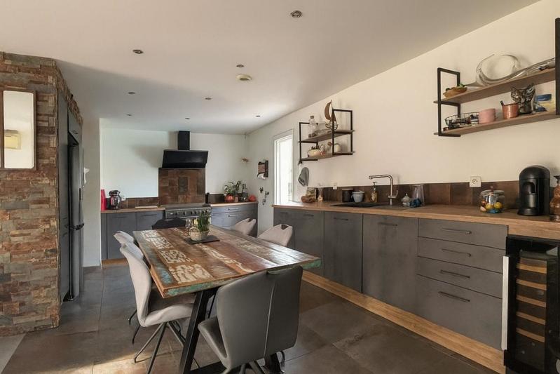 Villa - 154 m² - 6 pièces