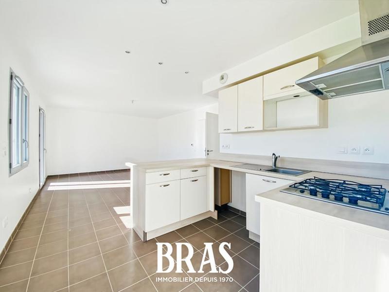 Maison - 95 m² - 6 pièces