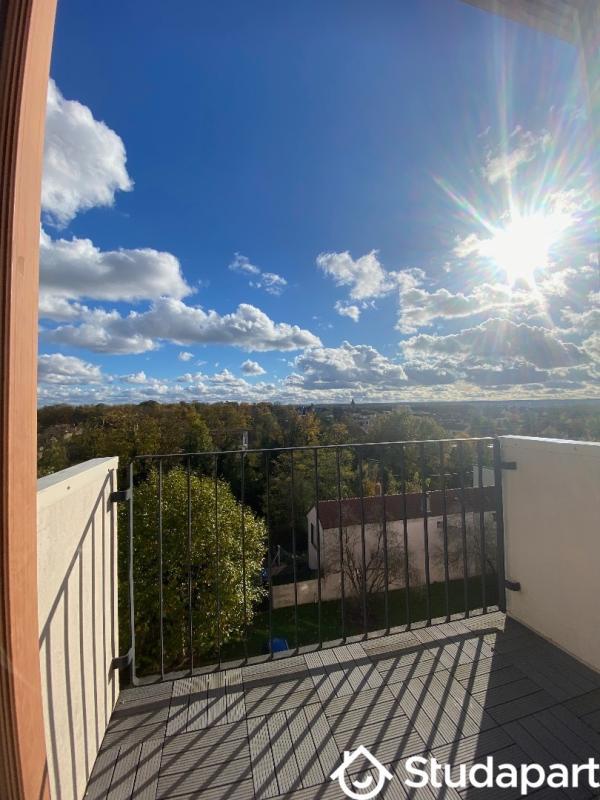 Chambre - 13 m² - 1 pièce