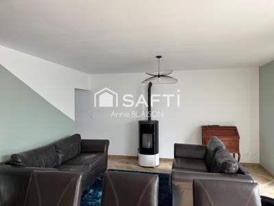 Maison - 81 m² - 4 pièces