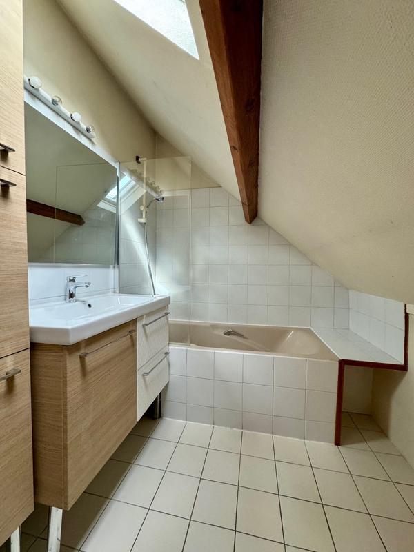 Maison - 148 m² - 6 pièces