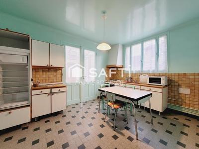 Maison - 134 m² - 4 pièces