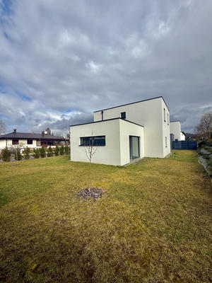 Maison - 123 m² - 5 pièces