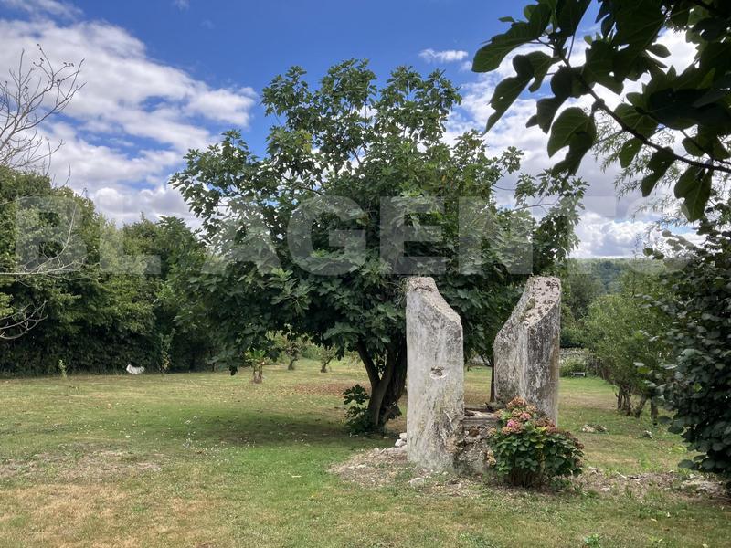 Maison - 255 m² - 10 pièces