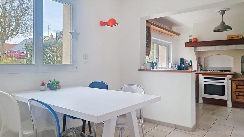 Maison traditionnelle - 121 m² - 6 pièces