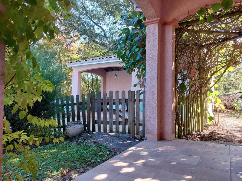 Maison - 179 m² - 5 pièces