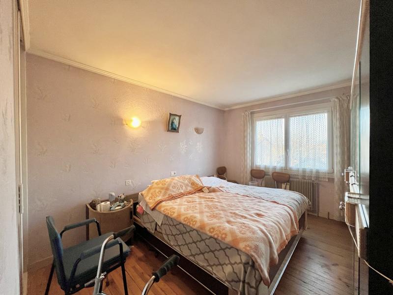 Maison - 138 m² - 5 pièces