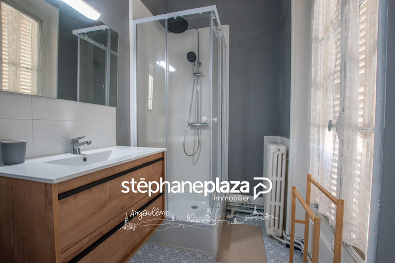 Maison - 122 m² - 5 pièces