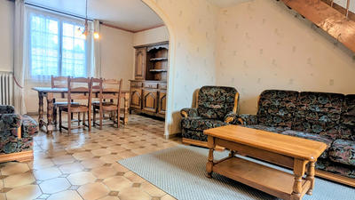 Maison - 110 m² - 6 pièces