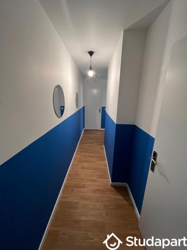 Chambre - 10 m² - 1 pièce