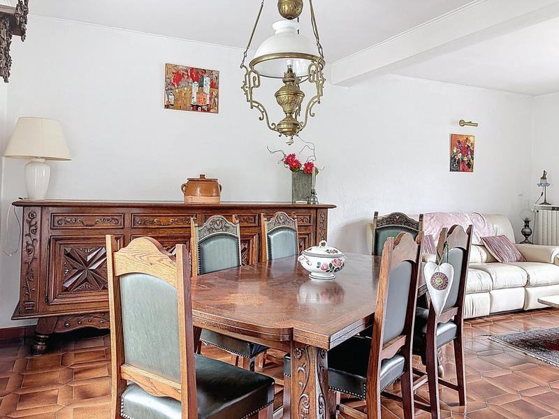 Maison - 140 m² - 6 pièces