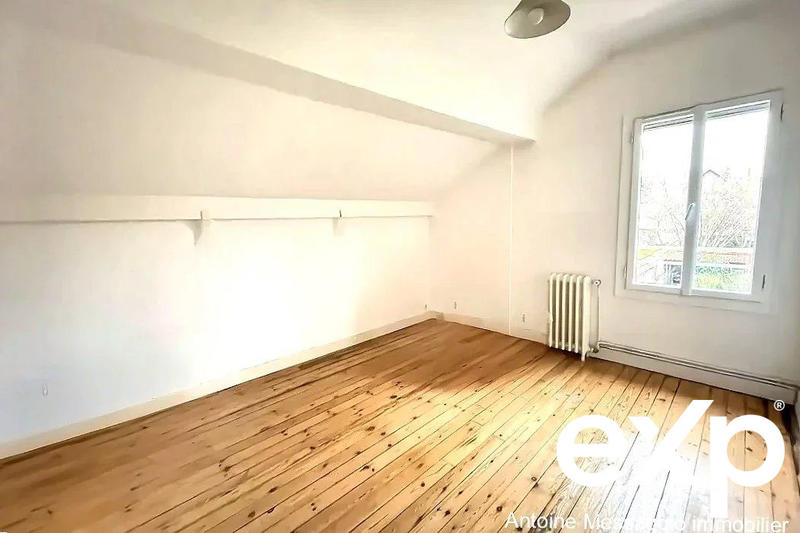 Maison ancienne - 100 m² - 5 pièces