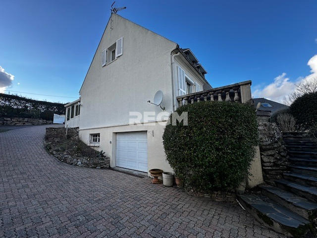 Maison - 124 m² - 5 pièces