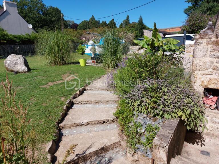 Maison en pierre - 220 m² - 9 pièces