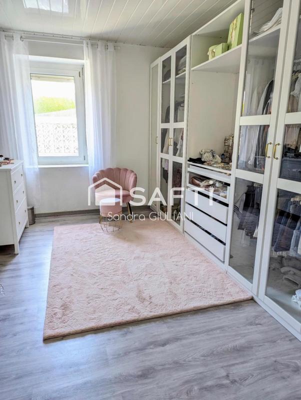 Maison - 155 m² - 6 pièces