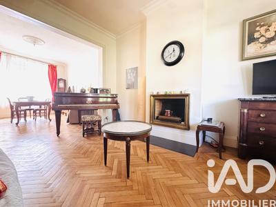 Maison - 110 m² - 4 pièces