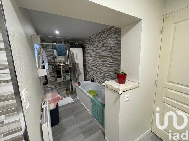 Maison - 160 m² - 8 pièces