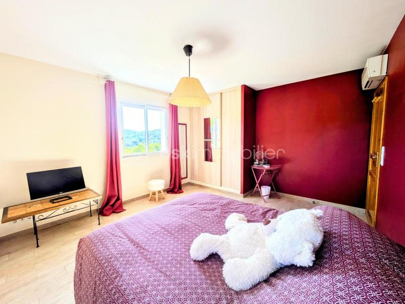 Maison - 139 m² - 6 pièces