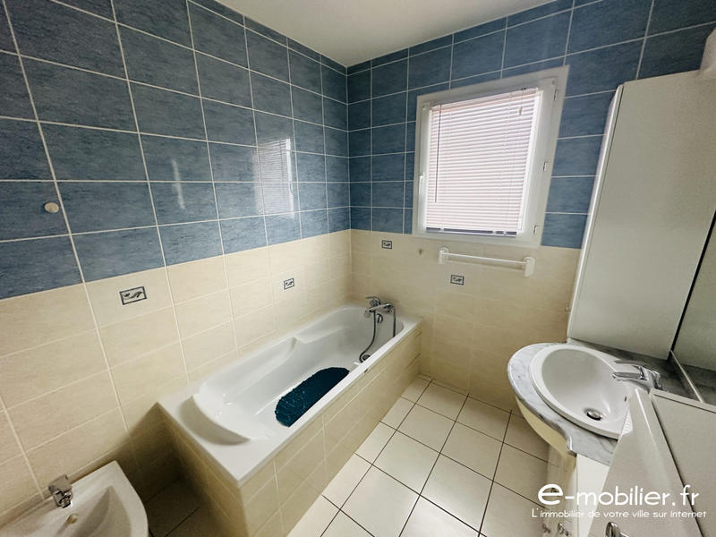 Maison - 105 m² - 5 pièces