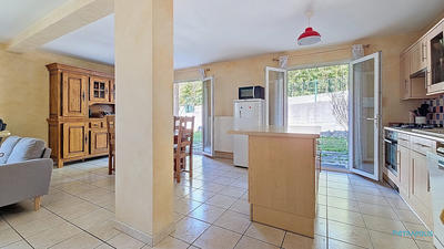 Maison - 88 m² - 4 pièces