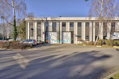 Local d'activités - 257 m²