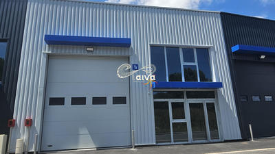 Local d'activités - 178 m² - 1 pièce