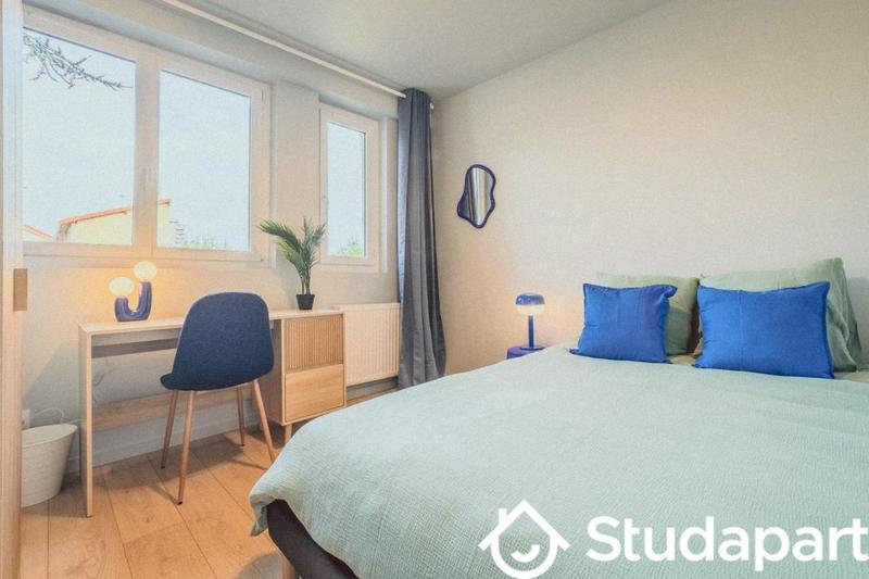 Chambre - 17 m² - 1 pièce