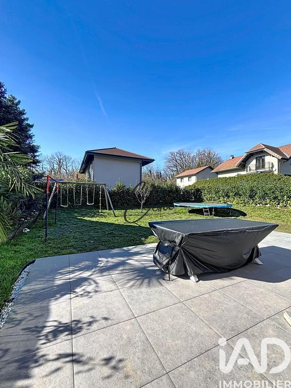 Maison - 138 m² - 5 pièces