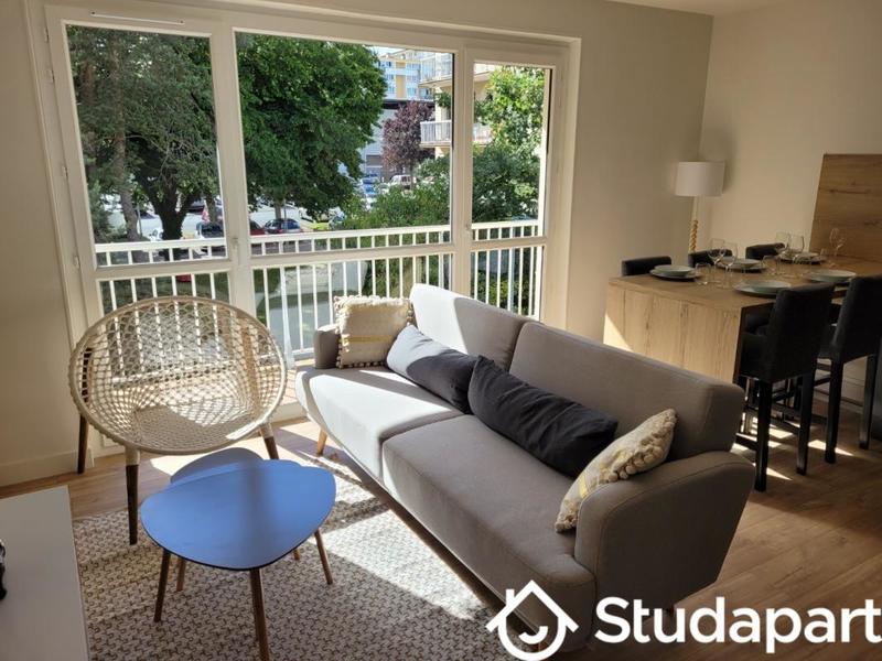 Chambre - 12 m² - 1 pièce