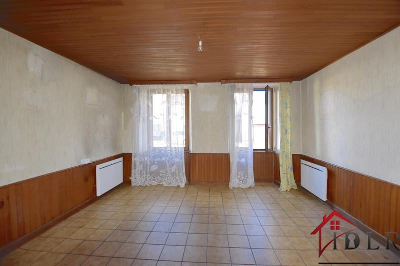 Maison - 107 m² - 7 pièces