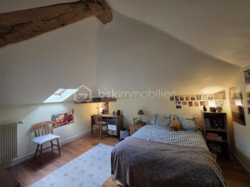 Maison en pierre - 170 m² - 6 pièces