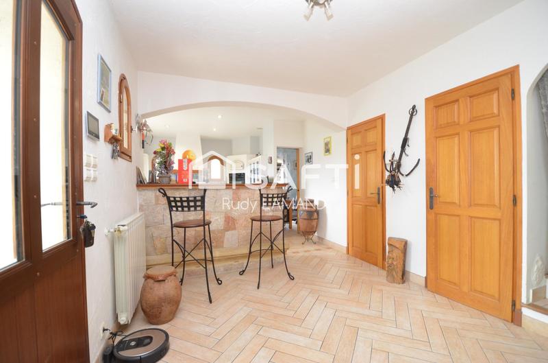 Maison - 120 m² - 4 pièces