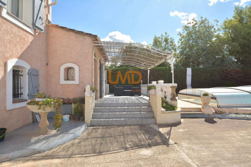 Maison - 147 m² - 8 pièces