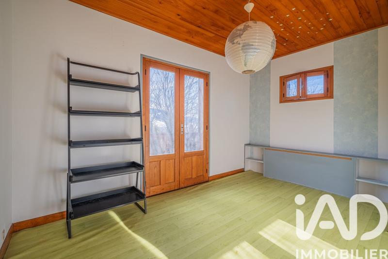 Châlet - 101 m² - 6 pièces