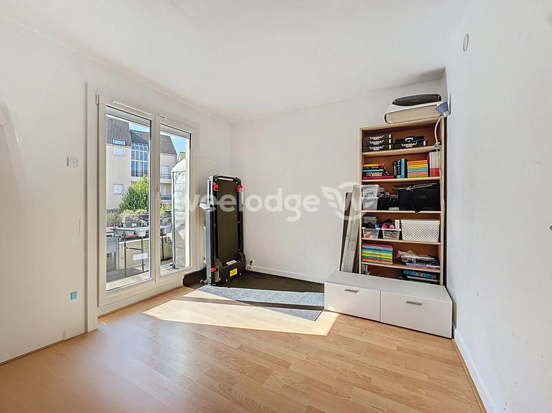 Appartement - 92 m² - 5 pièces