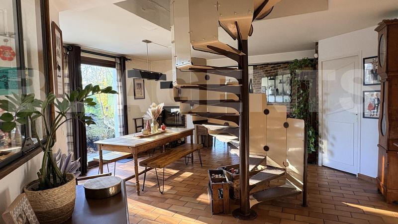 Maison d'architecte - 153 m² - 7 pièces