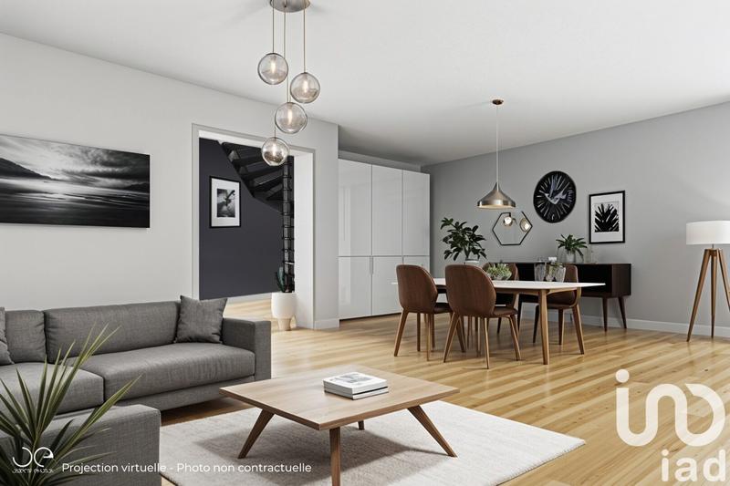 Maison - 106 m² - 6 pièces