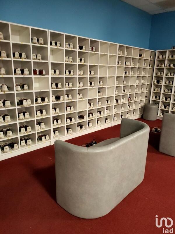 Local commercial - 1 500 m²