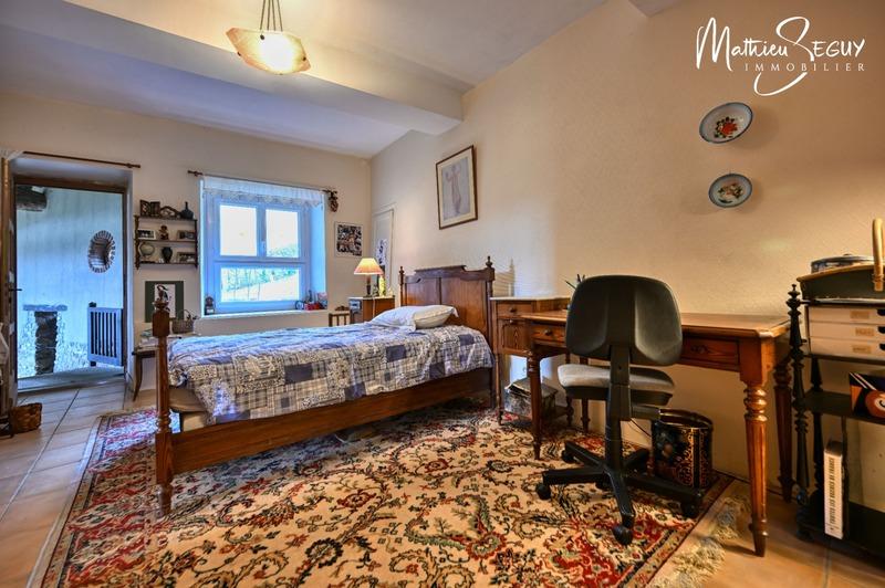 Maison - 161 m² - 7 pièces