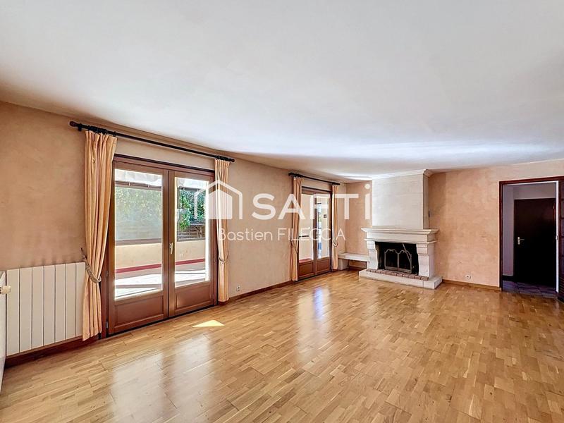 Maison - 174 m² - 6 pièces
