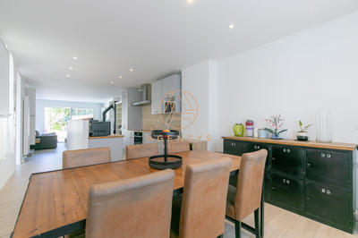 Maison - 97 m² - 5 pièces