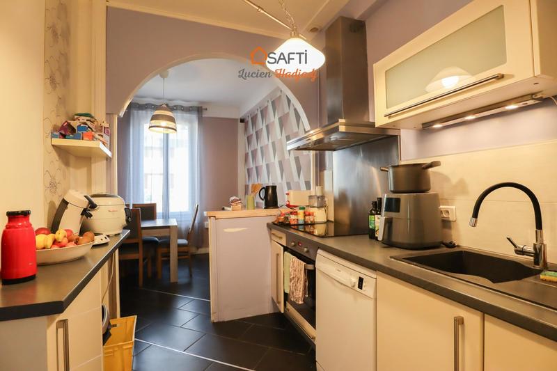 Maison - 90 m² - 6 pièces