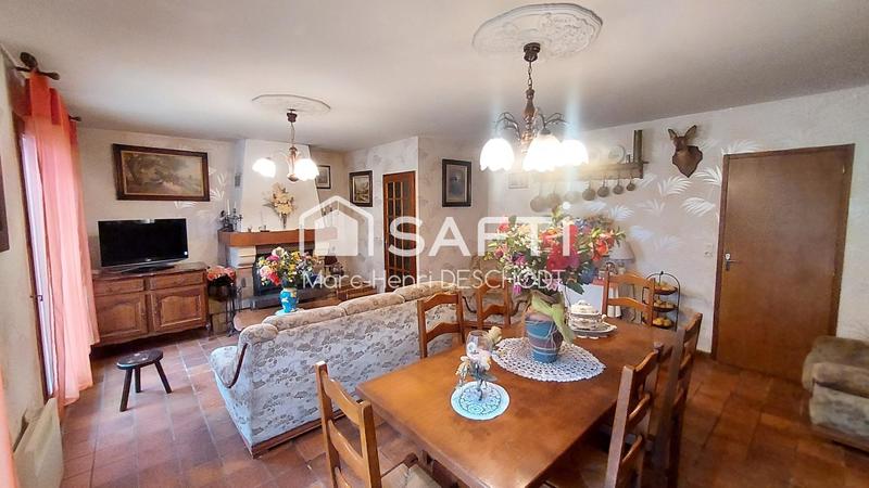 Maison - 90 m² - 5 pièces