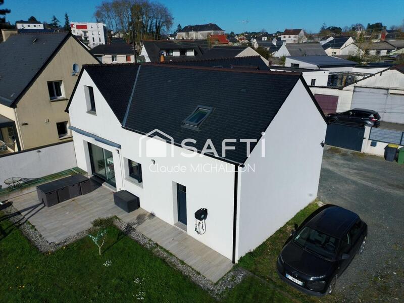 Maison - 120 m² - 5 pièces