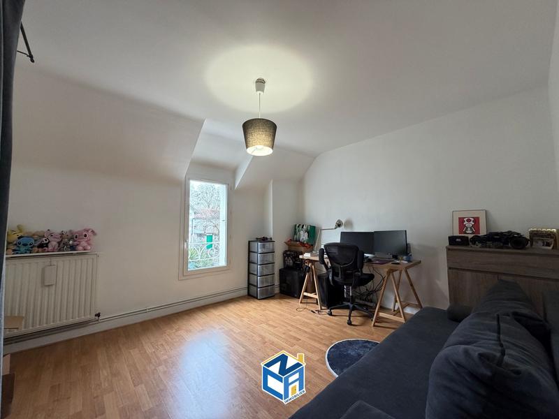 Maison ancienne - 98 m² - 4 pièces