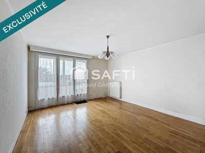Maison - 88 m² - 5 pièces