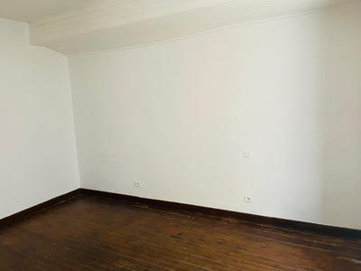 Maison - 206 m² - 6 pièces