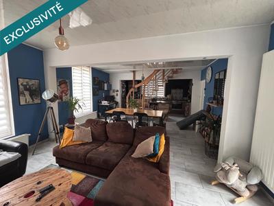 Maison - 139 m² - 6 pièces