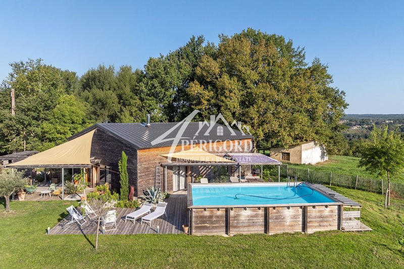 Maison contemporaine - 160 m² - 6 pièces